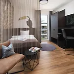 Hotel We 4*